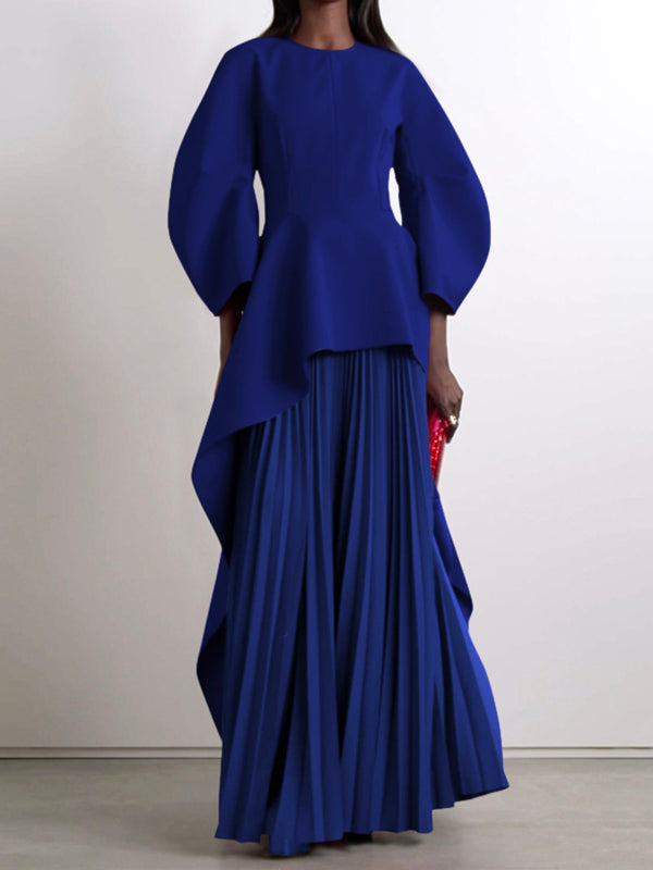 Maxi Dress with Long Sleeves, Loose Fit, Pleated Design, Solid Color, Split-Joint, and Tiered Round Neck