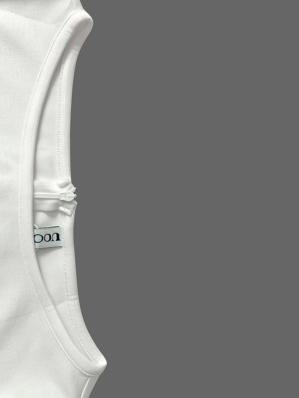 Sleeveless Pleated Gauze Maxi Dress with Round Neck and Split-Joint Design