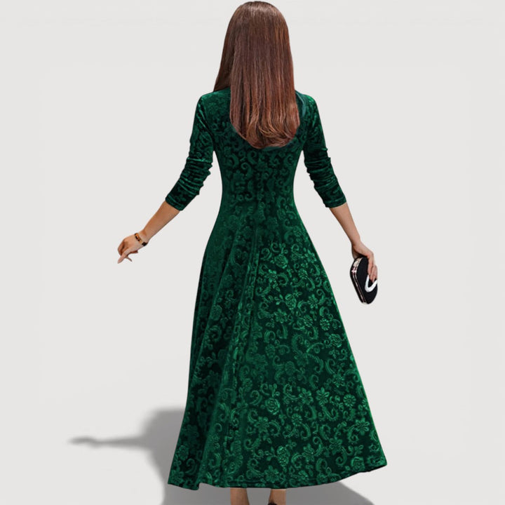Julia™ | Elegant Velvet Dress