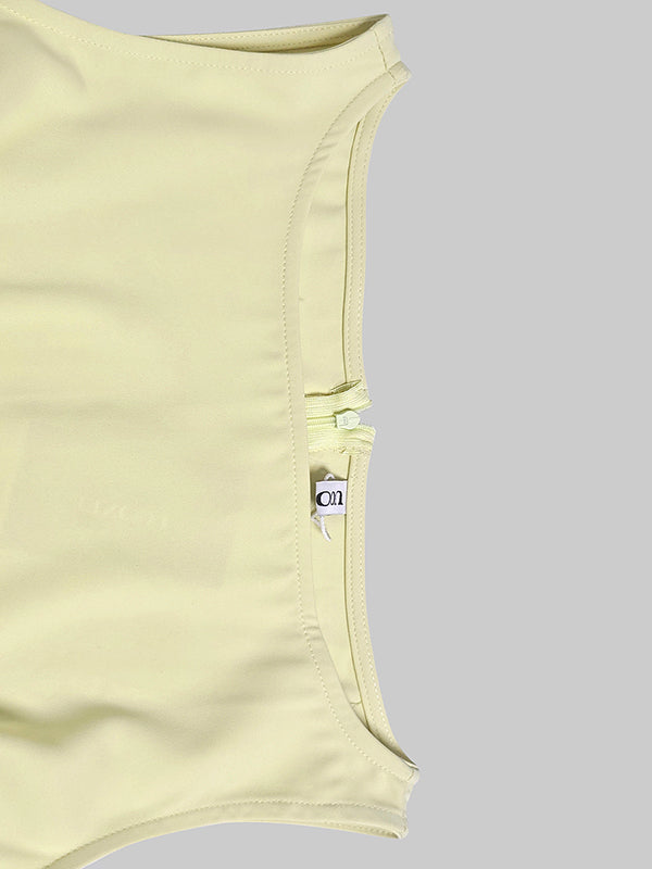 Maxi Evening Dress with Sleeveless Gauze, Pleated Design, Solid Color, and Boat Neck Split Joint