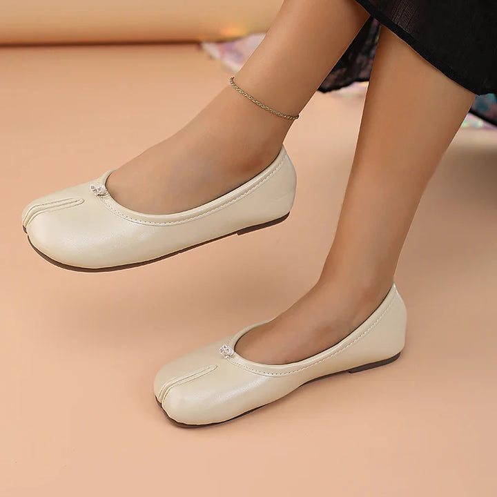 Calina Easy Slip-On Flats