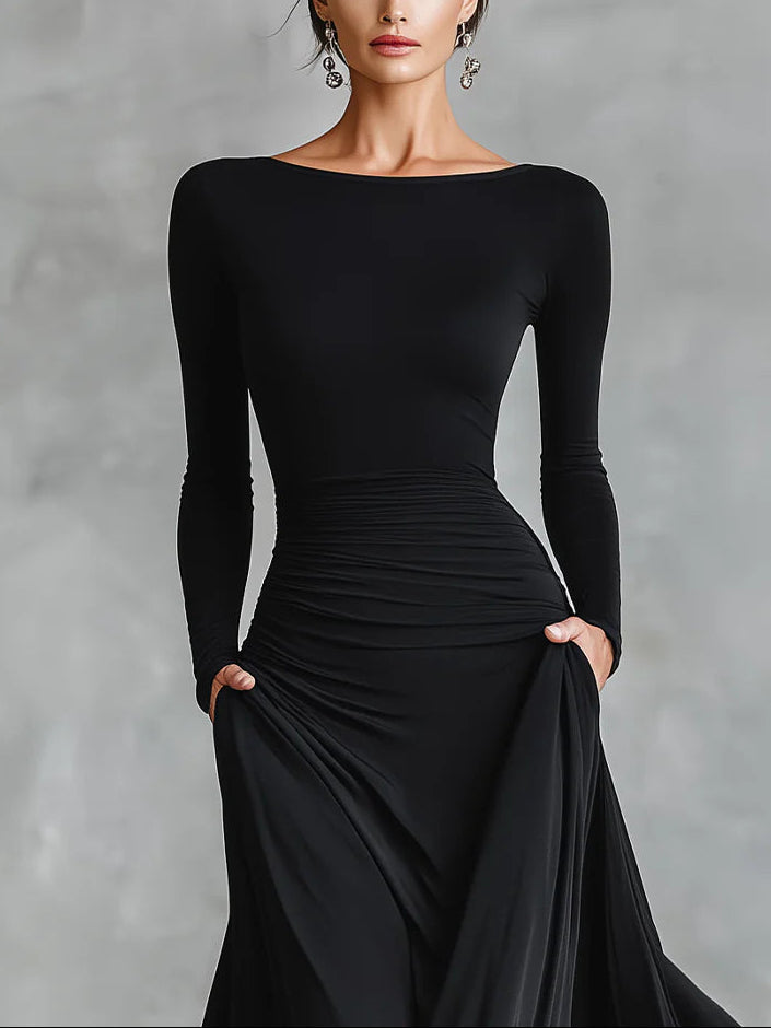 Luna | Long Boat-Neck Dress with Pleated Crepe Design