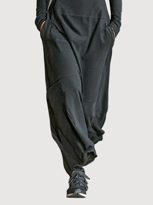 ALICE – BLACK ZIP-UP TURTLENECK MAXI DRESS