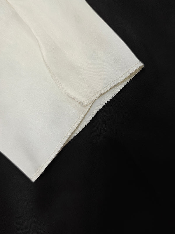 V-Neck Evening Maxi Dress with Long Sleeves and Contrast Color Design