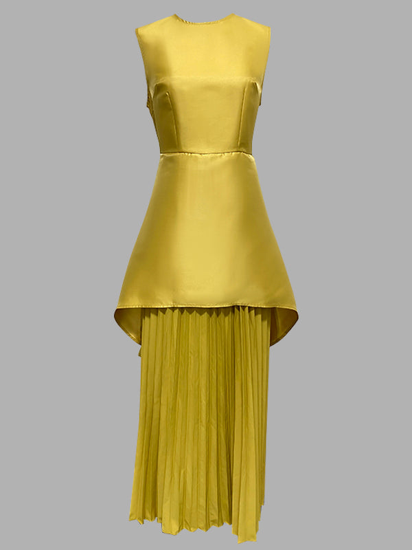 Solid Color A-Line Maxi Dress with Loose Pleats and Tiered Round Neck Design